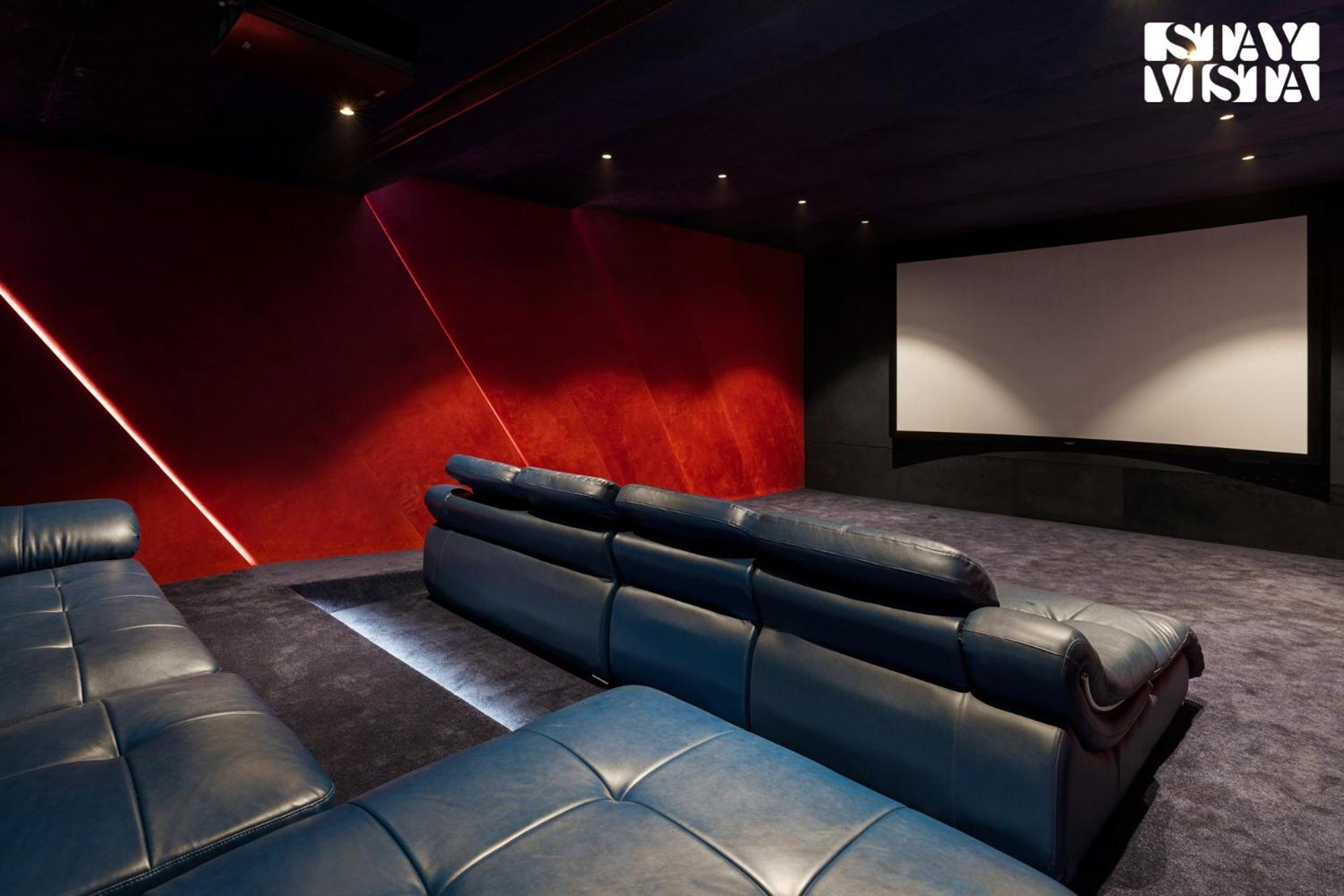 Stayvista At Aj House With Pvt Pool & Projector Set-up Villa Hyderabad